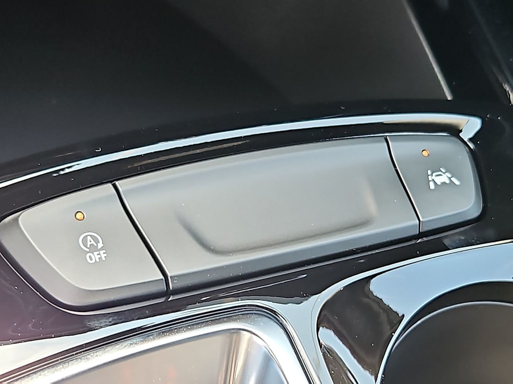 Thumbnail: 2026 Chevrolet Trax - 23