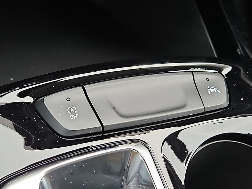 Thumbnail: 2025 Chevrolet Trax - 18