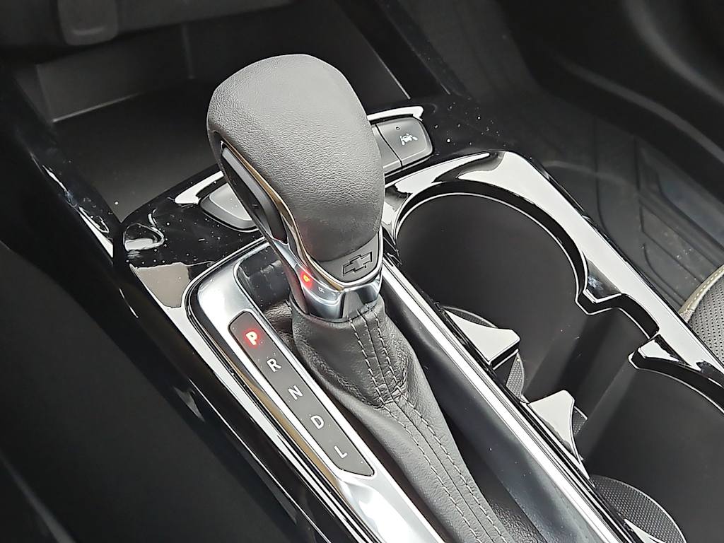 Thumbnail: 2025 Chevrolet Trax - 8