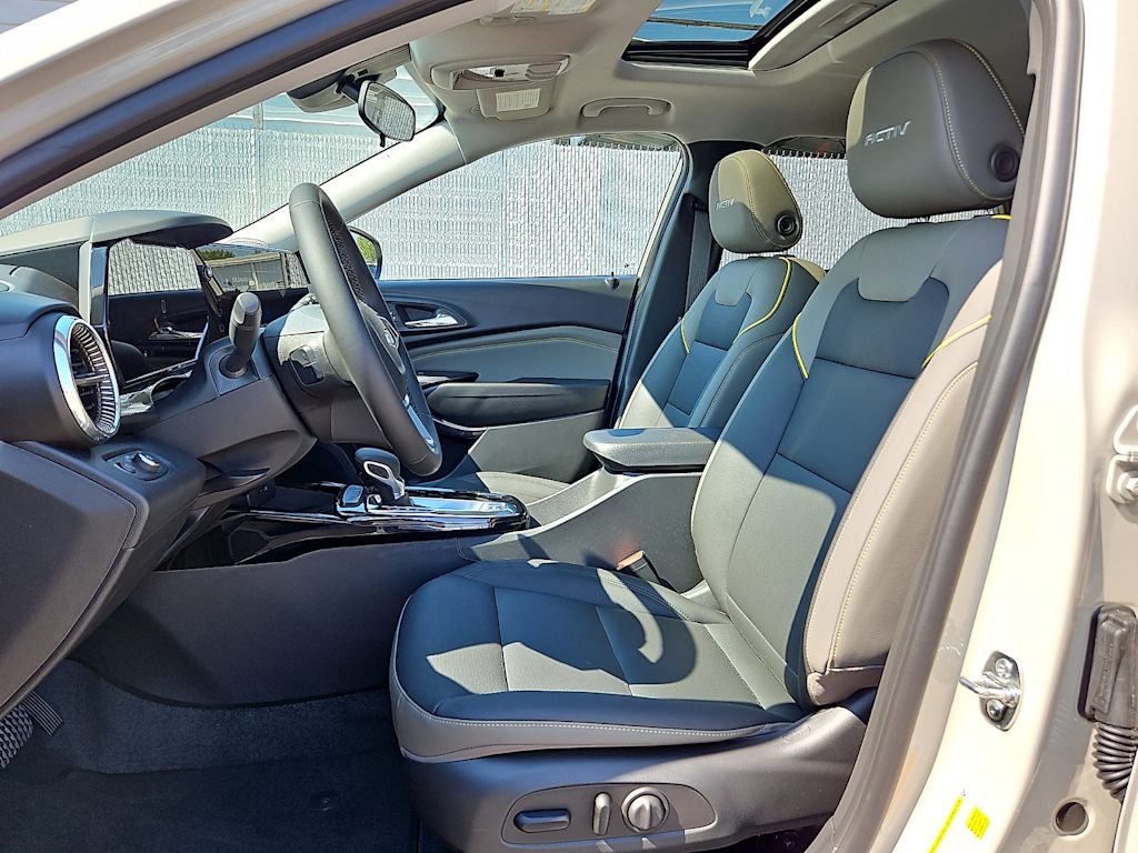 Thumbnail: 2026 Chevrolet Trax - 9