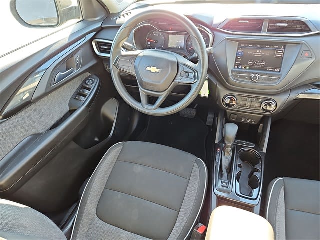 Thumbnail: 2021 Chevrolet TrailBlazer - 2