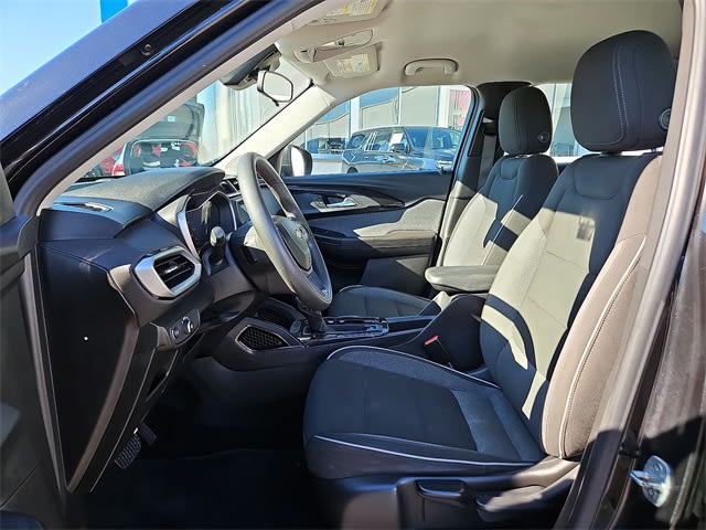 Thumbnail: 2021 Chevrolet TrailBlazer - 8