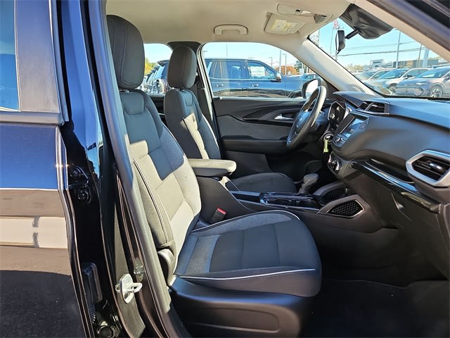 Thumbnail: 2021 Chevrolet TrailBlazer - 9