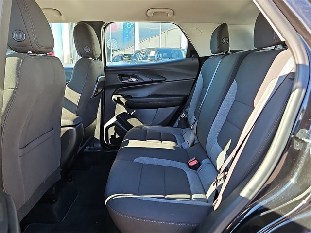 Thumbnail: 2021 Chevrolet TrailBlazer - 32