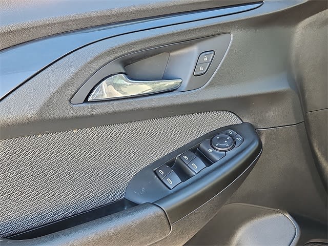 Thumbnail: 2021 Chevrolet TrailBlazer - 31