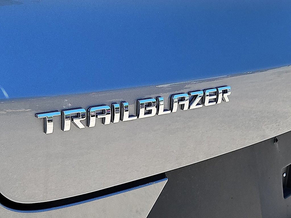 Thumbnail: 2023 Chevrolet TrailBlazer - 37