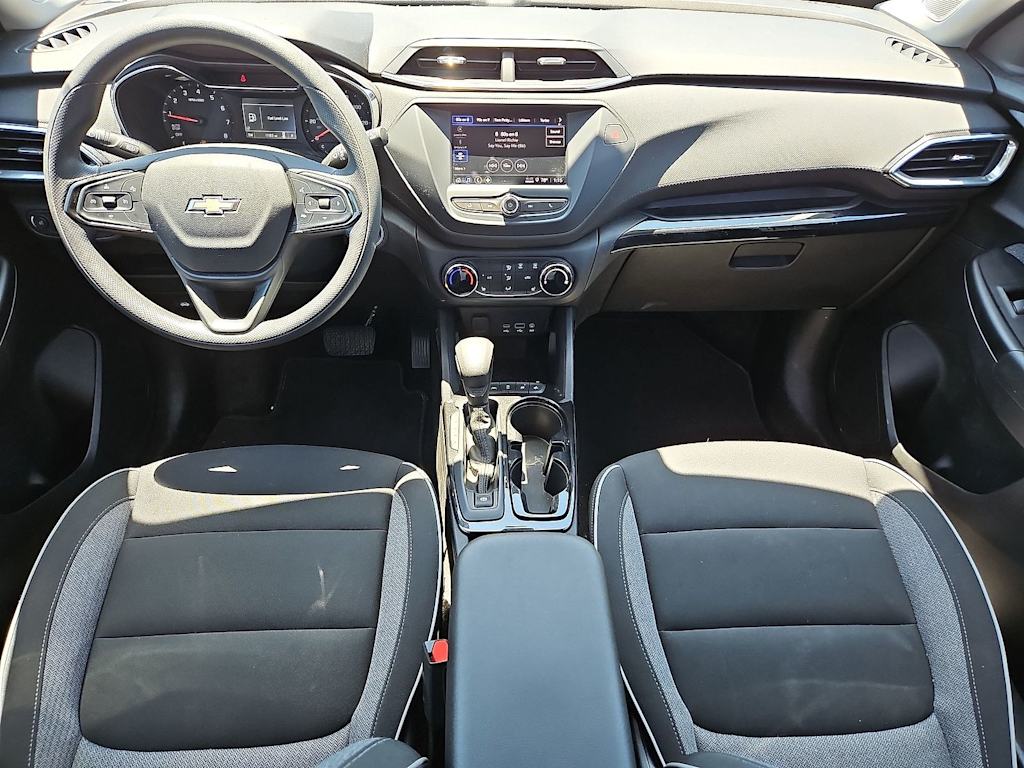 Thumbnail: 2023 Chevrolet TrailBlazer - 10