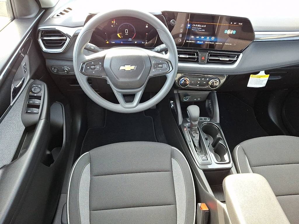 Thumbnail: 2026 Chevrolet TrailBlazer - 2