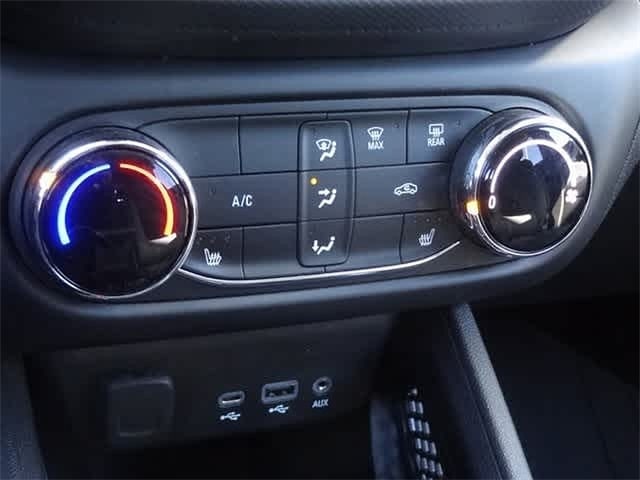 2022 Chevrolet TrailBlazer LT 29