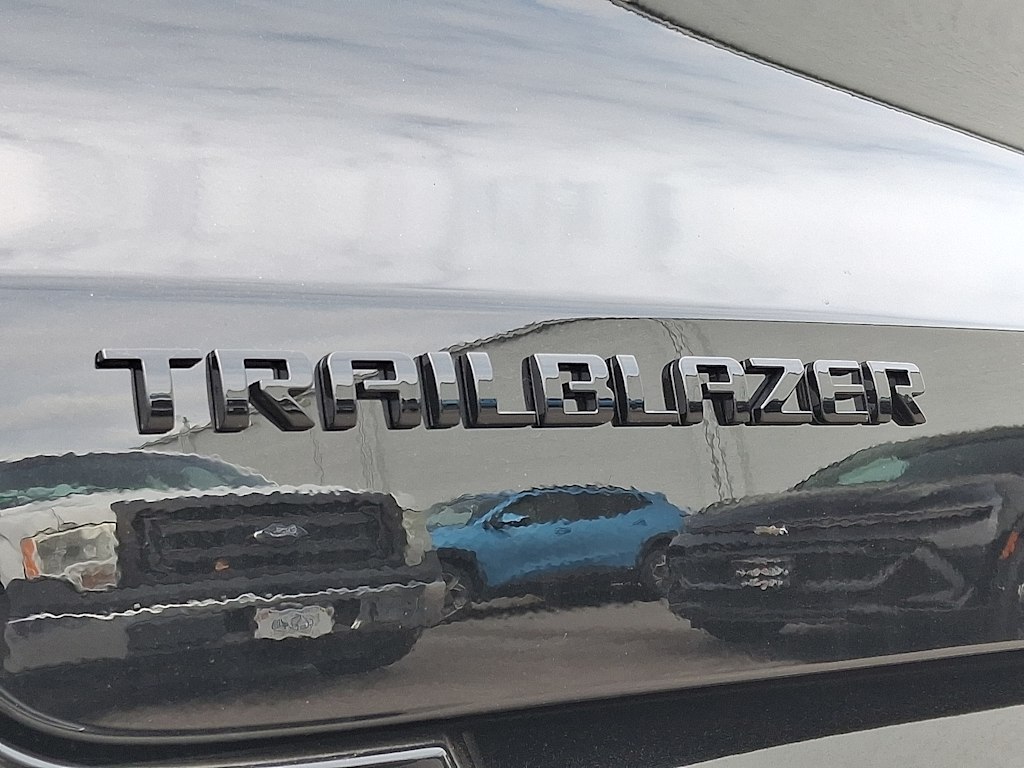 Thumbnail: 2026 Chevrolet TrailBlazer - 6