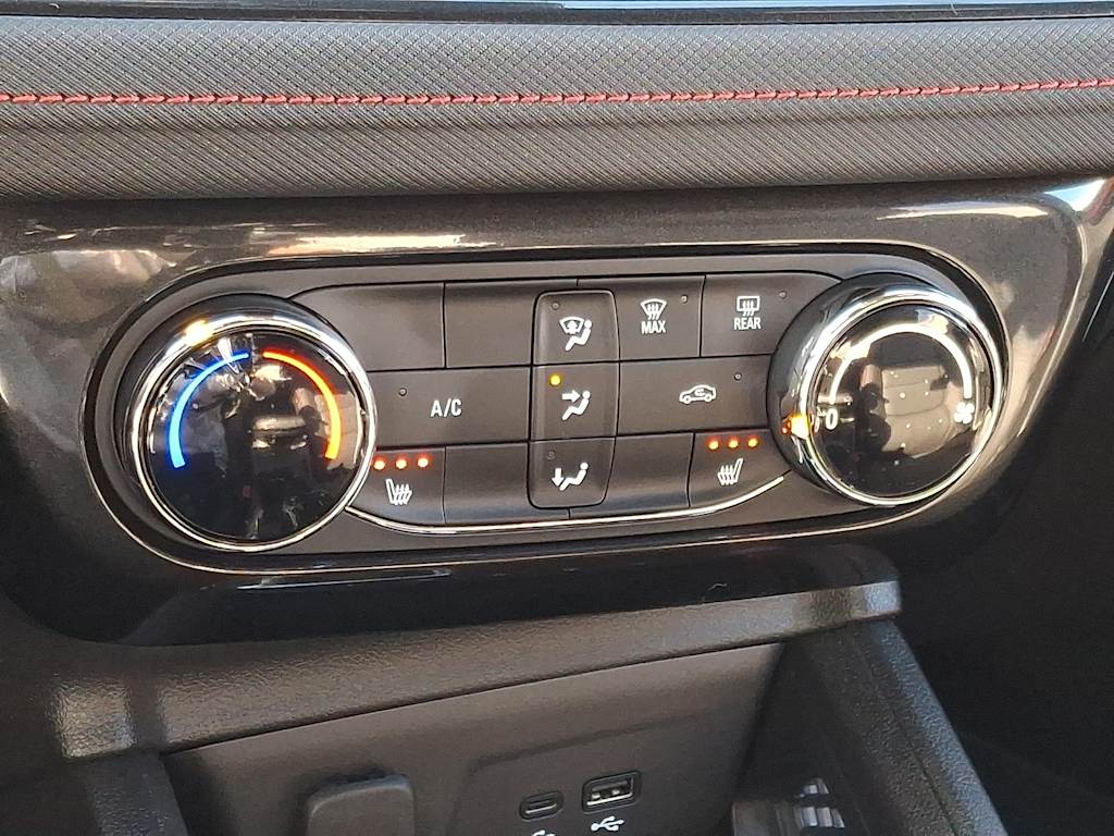 Thumbnail: 2026 Chevrolet TrailBlazer - 17