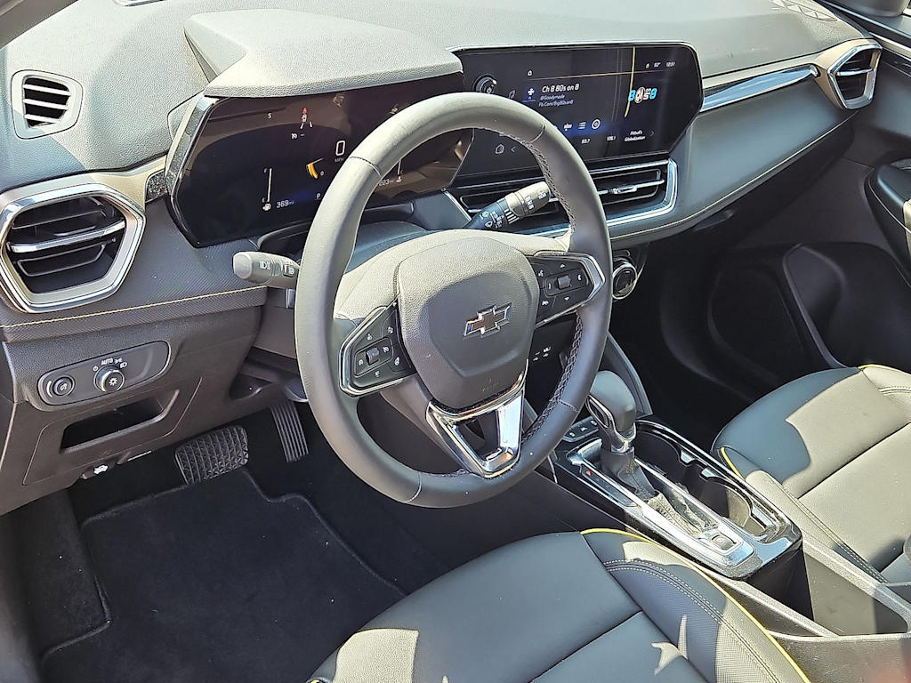 Thumbnail: 2026 Chevrolet TrailBlazer - 15