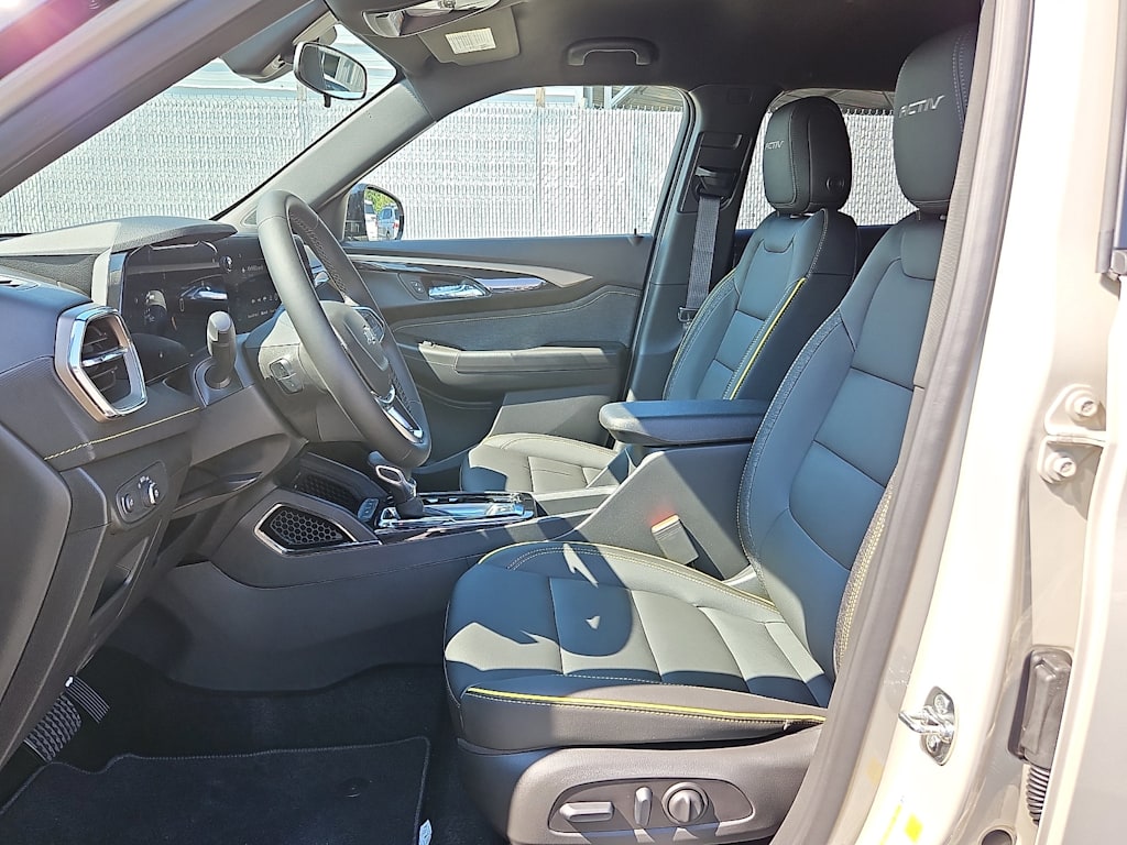 Thumbnail: 2026 Chevrolet TrailBlazer - 9