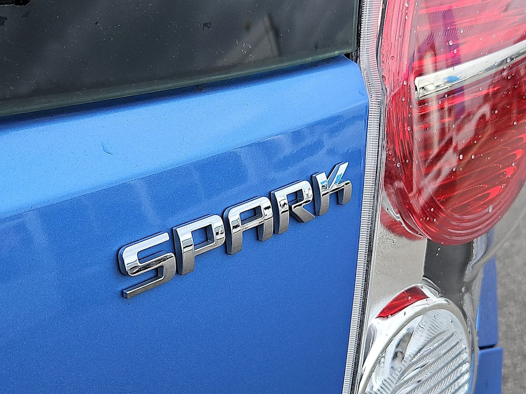 Thumbnail: 2014 Chevrolet Spark - 35