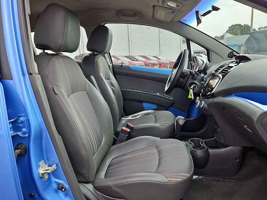Thumbnail: 2014 Chevrolet Spark - 10