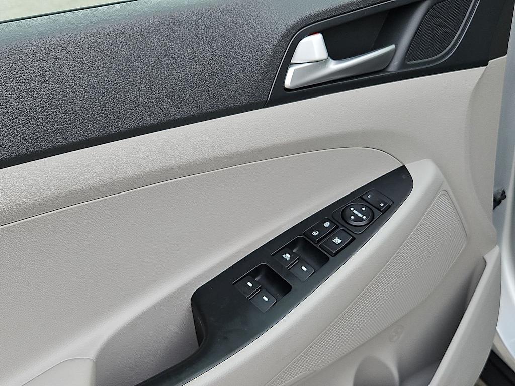 Thumbnail: 2019 Hyundai Tucson - 33