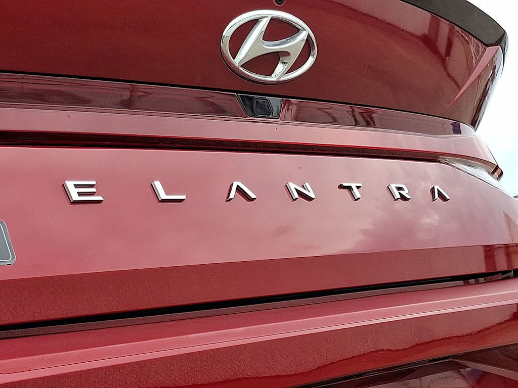 Thumbnail: 2023 Hyundai Elantra - 38