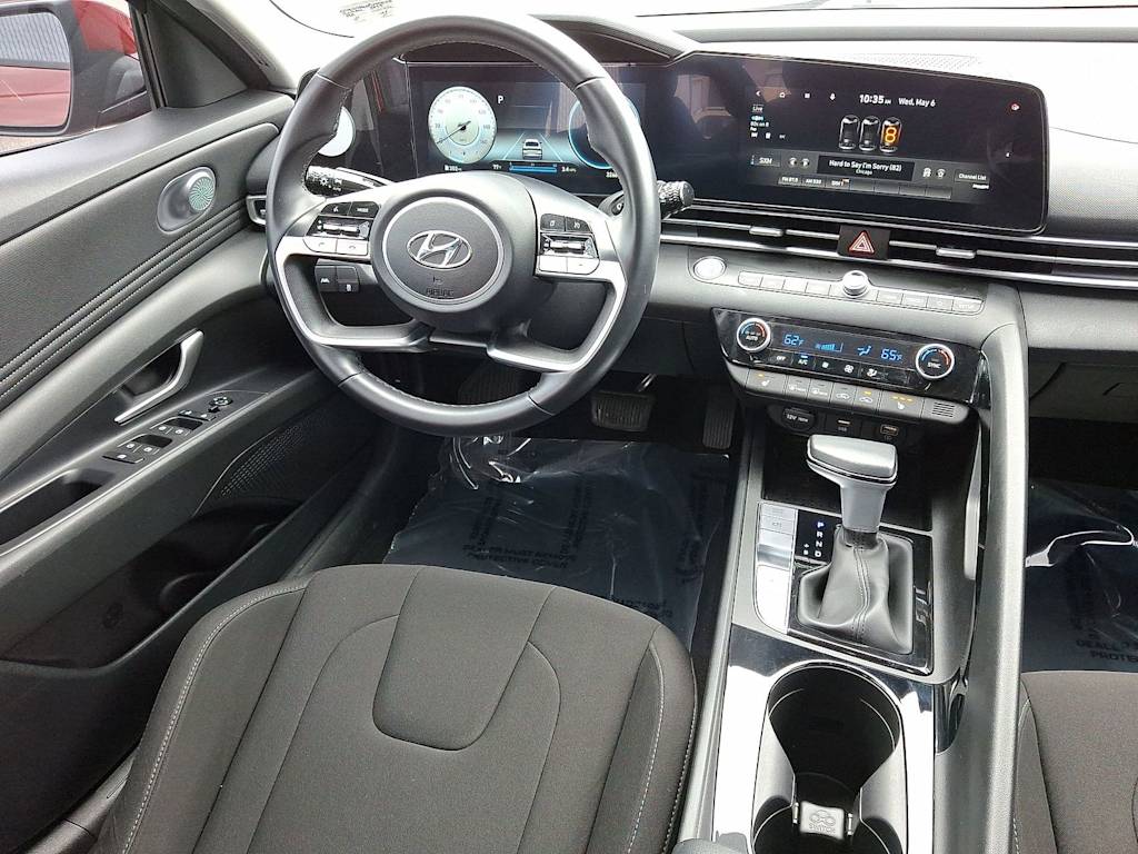 Thumbnail: 2023 Hyundai Elantra - 2