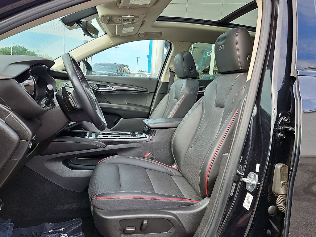 Thumbnail: 2022 Buick Envision - 9