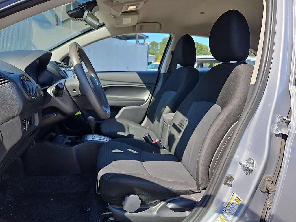 Thumbnail: 2023 Mitsubishi Mirage G4 - 8