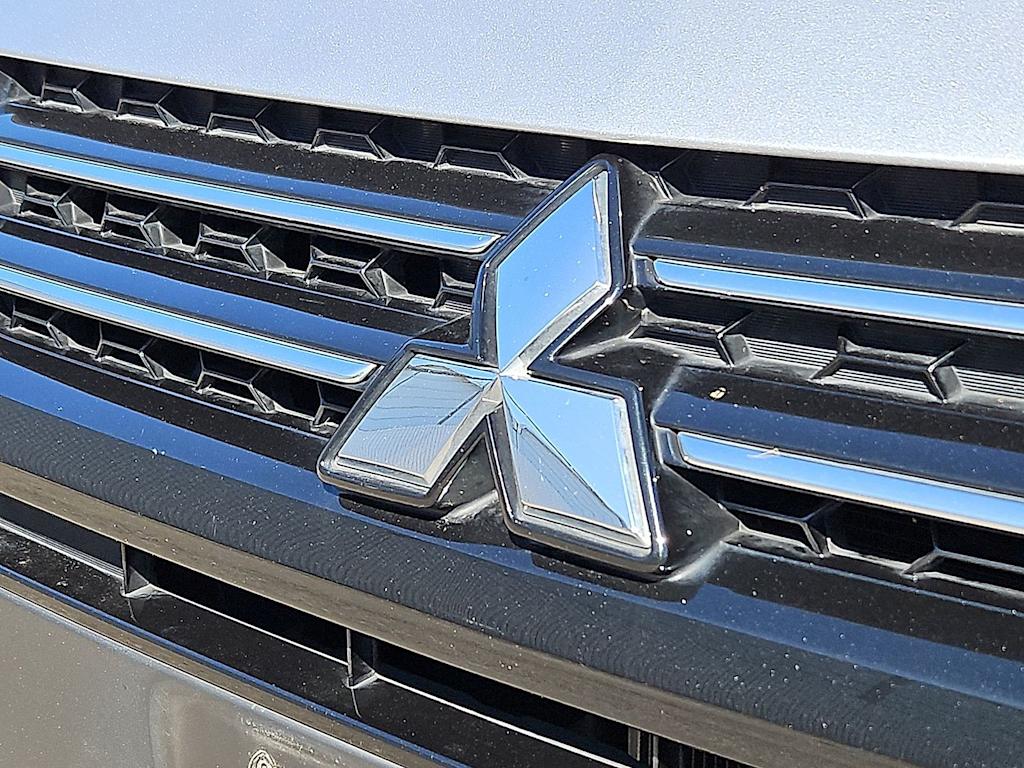 Thumbnail: 2023 Mitsubishi Mirage G4 - 5