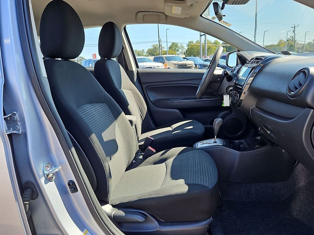 Thumbnail: 2023 Mitsubishi Mirage G4 - 9
