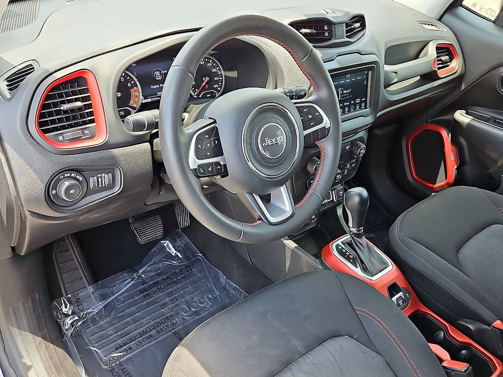 Thumbnail: 2020 Jeep Renegade - 13