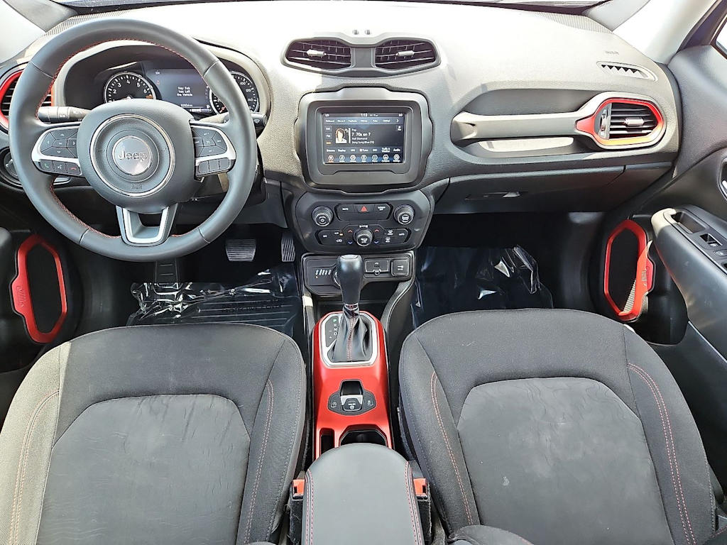 Thumbnail: 2020 Jeep Renegade - 31