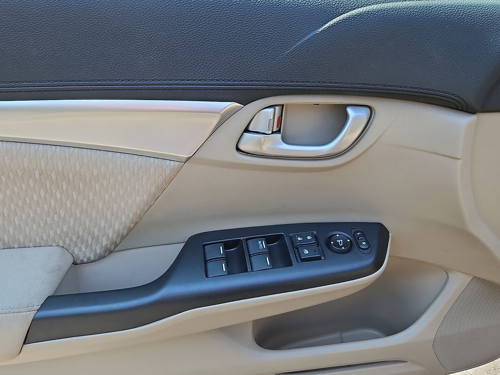 Thumbnail: 2014 Honda Civic - 19