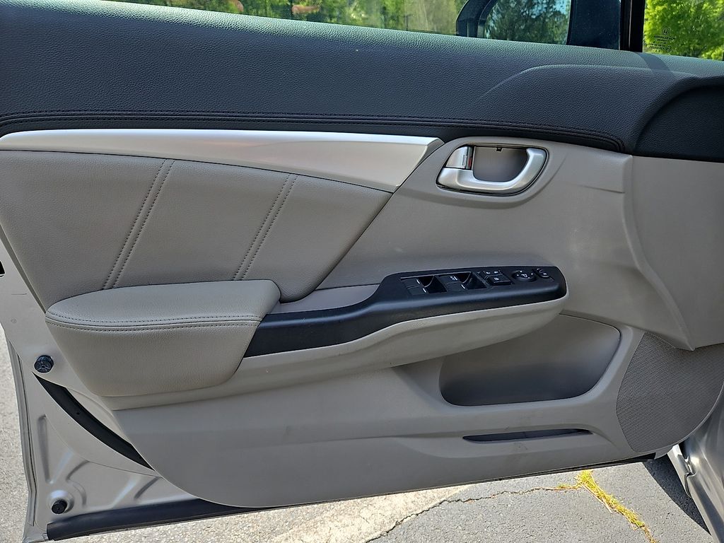 Thumbnail: 2015 Honda Civic - 18