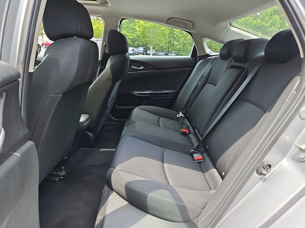 Thumbnail: 2016 Honda Civic - 11