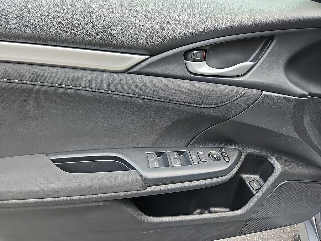 Thumbnail: 2016 Honda Civic - 22