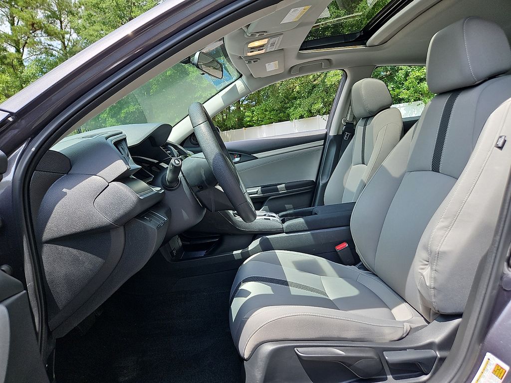 Thumbnail: 2016 Honda Civic - 11