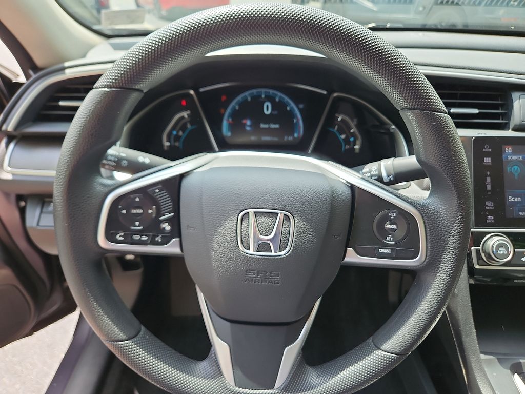 Thumbnail: 2016 Honda Civic - 10