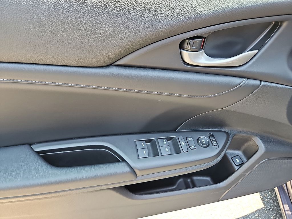 Thumbnail: 2022 Honda Insight - 21