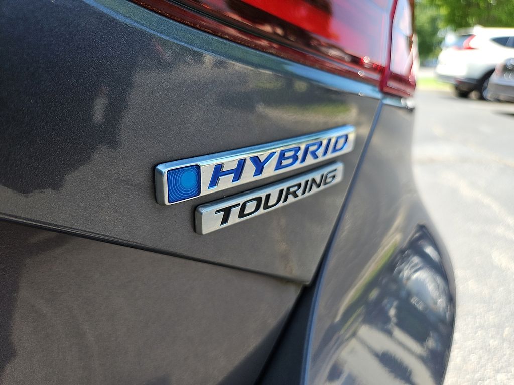 Thumbnail: 2022 Honda Insight - 30