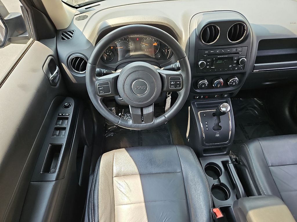 Thumbnail: 2016 Jeep Patriot - 2