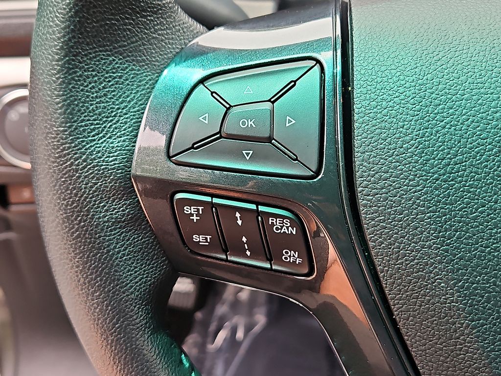 Thumbnail: 2019 Ford Explorer - 26