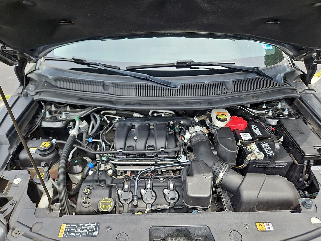 Thumbnail: 2019 Ford Explorer - 9