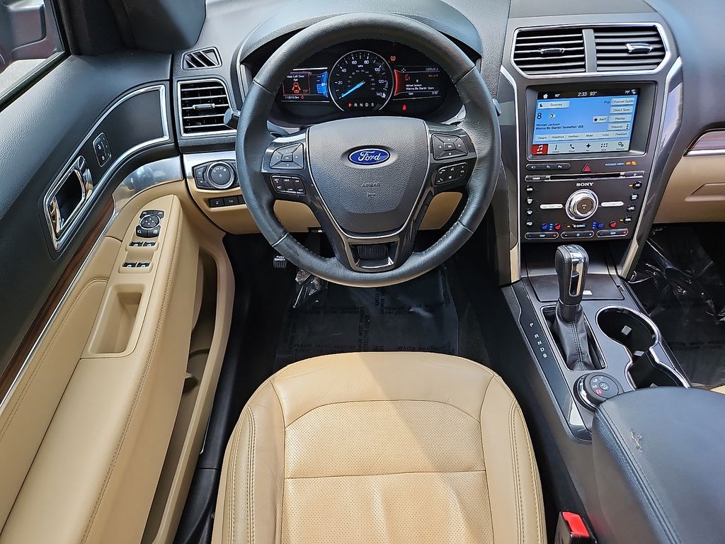 Thumbnail: 2017 Ford Explorer - 2