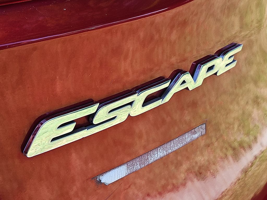 Thumbnail: 2013 Ford Escape - 28