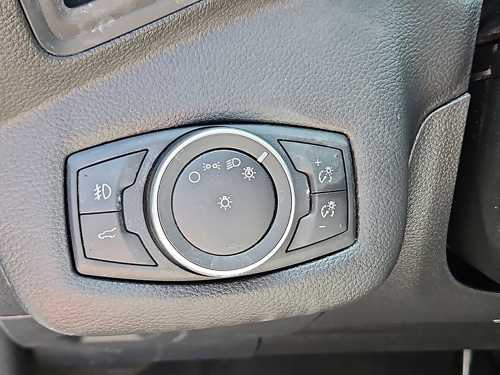 Thumbnail: 2018 Ford Escape - 29