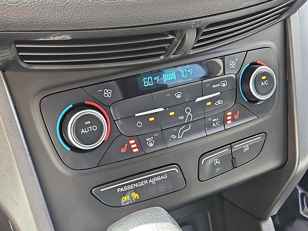 Thumbnail: 2018 Ford Escape - 23