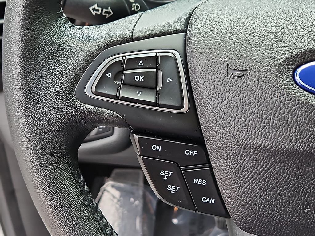 Thumbnail: 2018 Ford Escape - 26