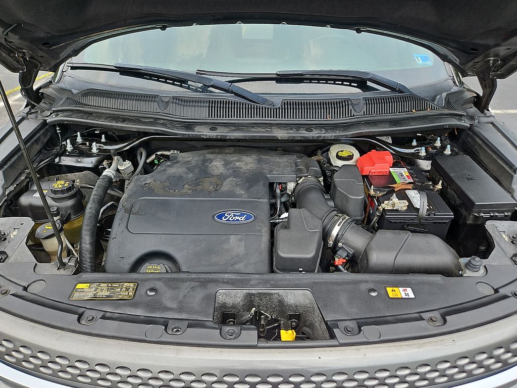 Thumbnail: 2011 Ford Explorer - 9