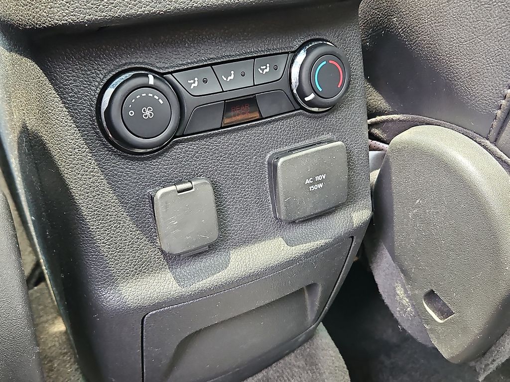 Thumbnail: 2011 Ford Explorer - 22