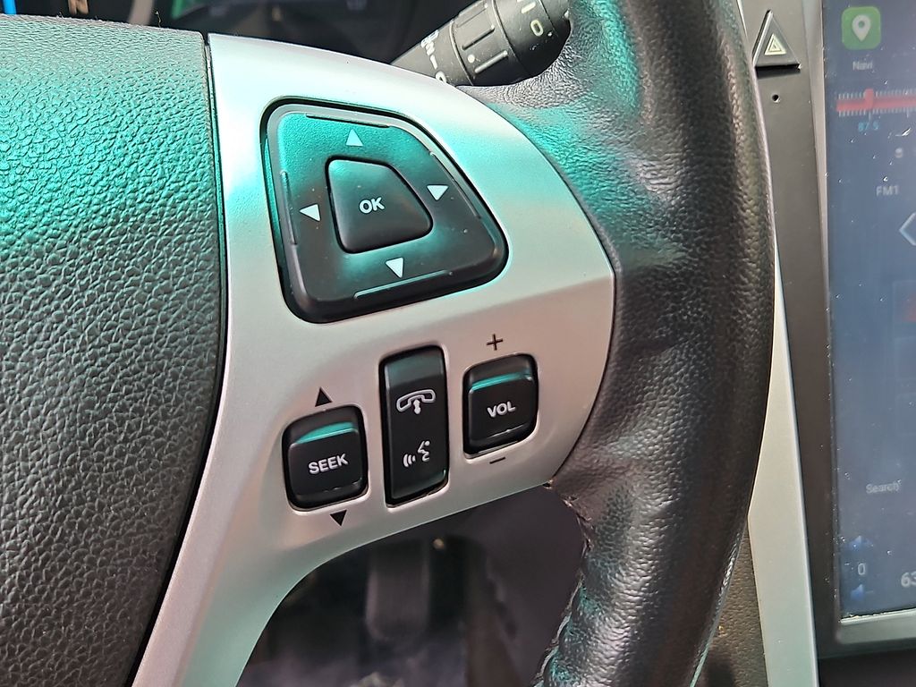 Thumbnail: 2011 Ford Explorer - 28