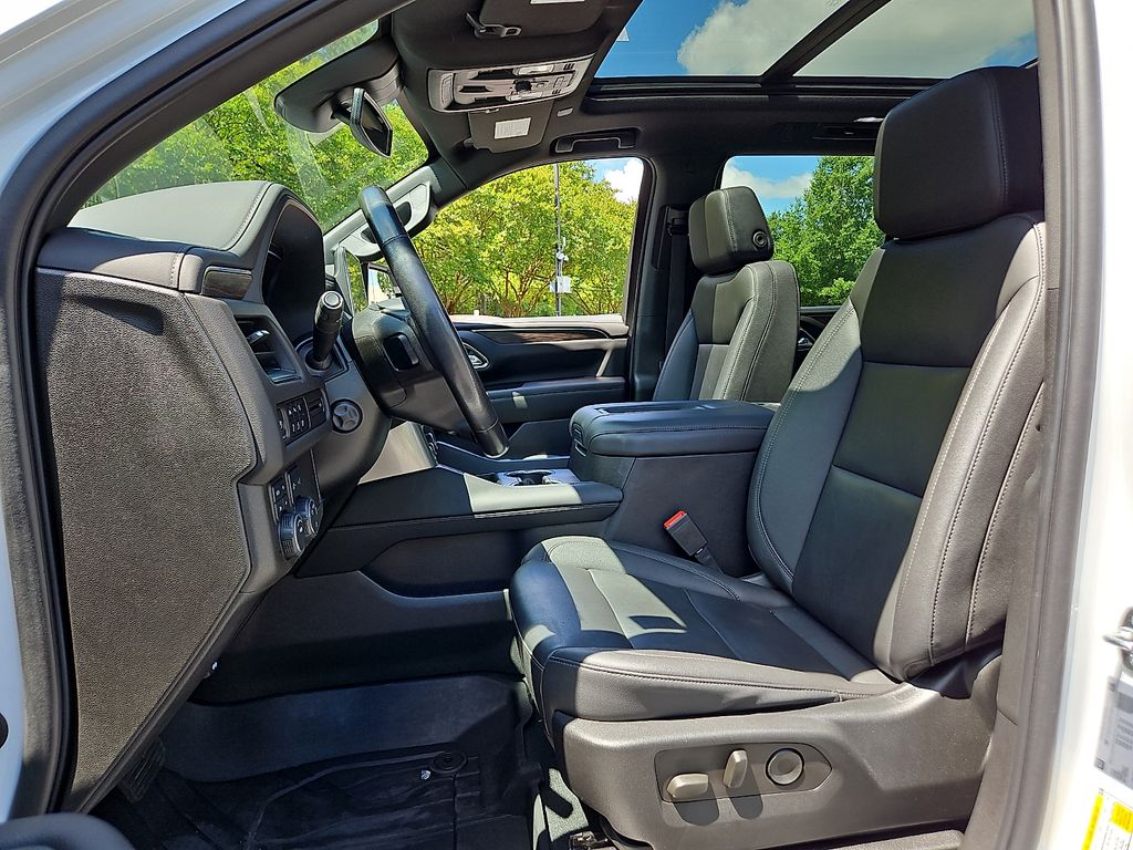 Thumbnail: 2023 Chevrolet Tahoe - 10