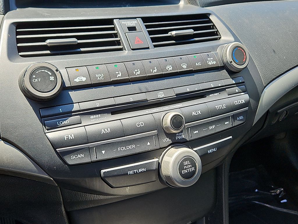 Thumbnail: 2009 Honda Accord - 22