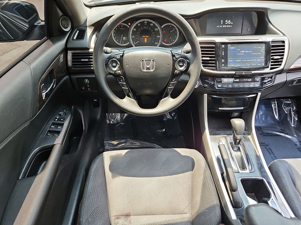 Thumbnail: 2017 Honda Accord - 2